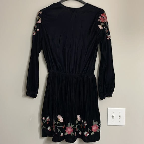 A.N.A - Picture 6 of 10